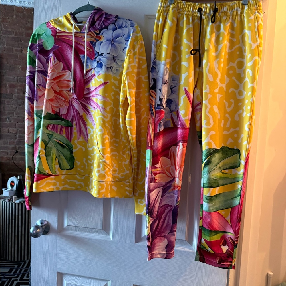 Dressed In Joy - Floral Track Suit